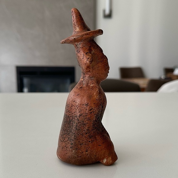 Clay Figurine - Picture 3 of 5